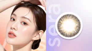 Cara pasang softlens untuk pemula - model memegang lensa kontak